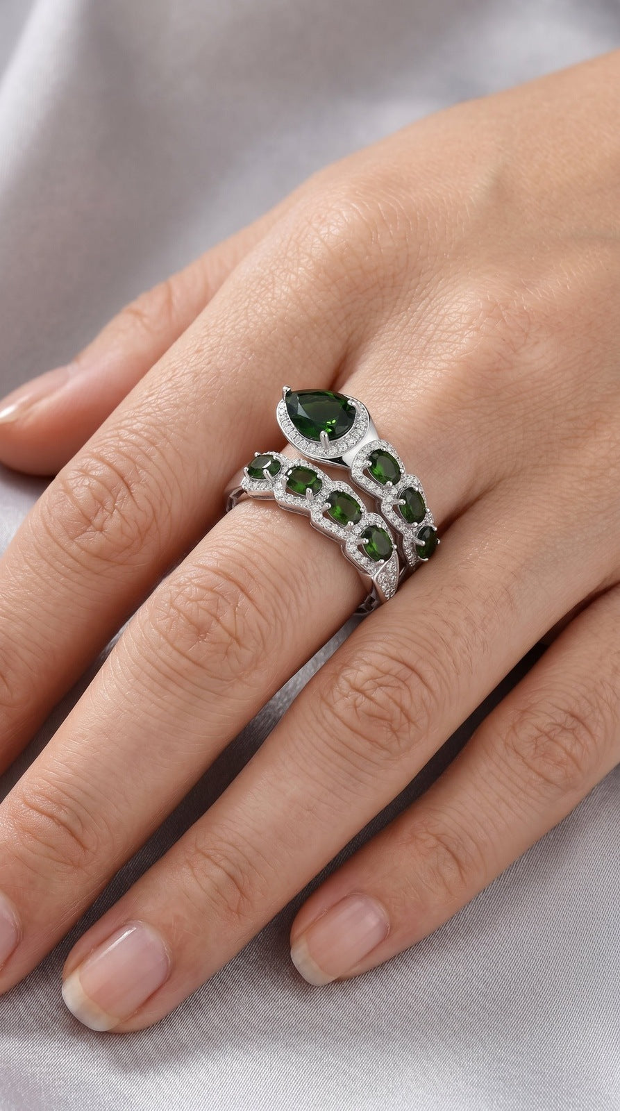 Emerald Depth Ring 2