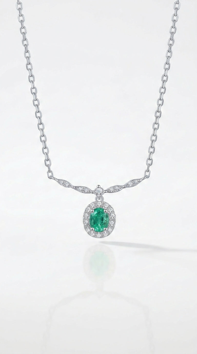 Emerald Lumina Pendant