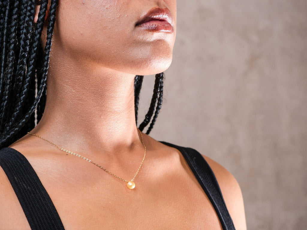 Stainless Steel Gold Chain - Calm - Fresh Water Pearl Necklace