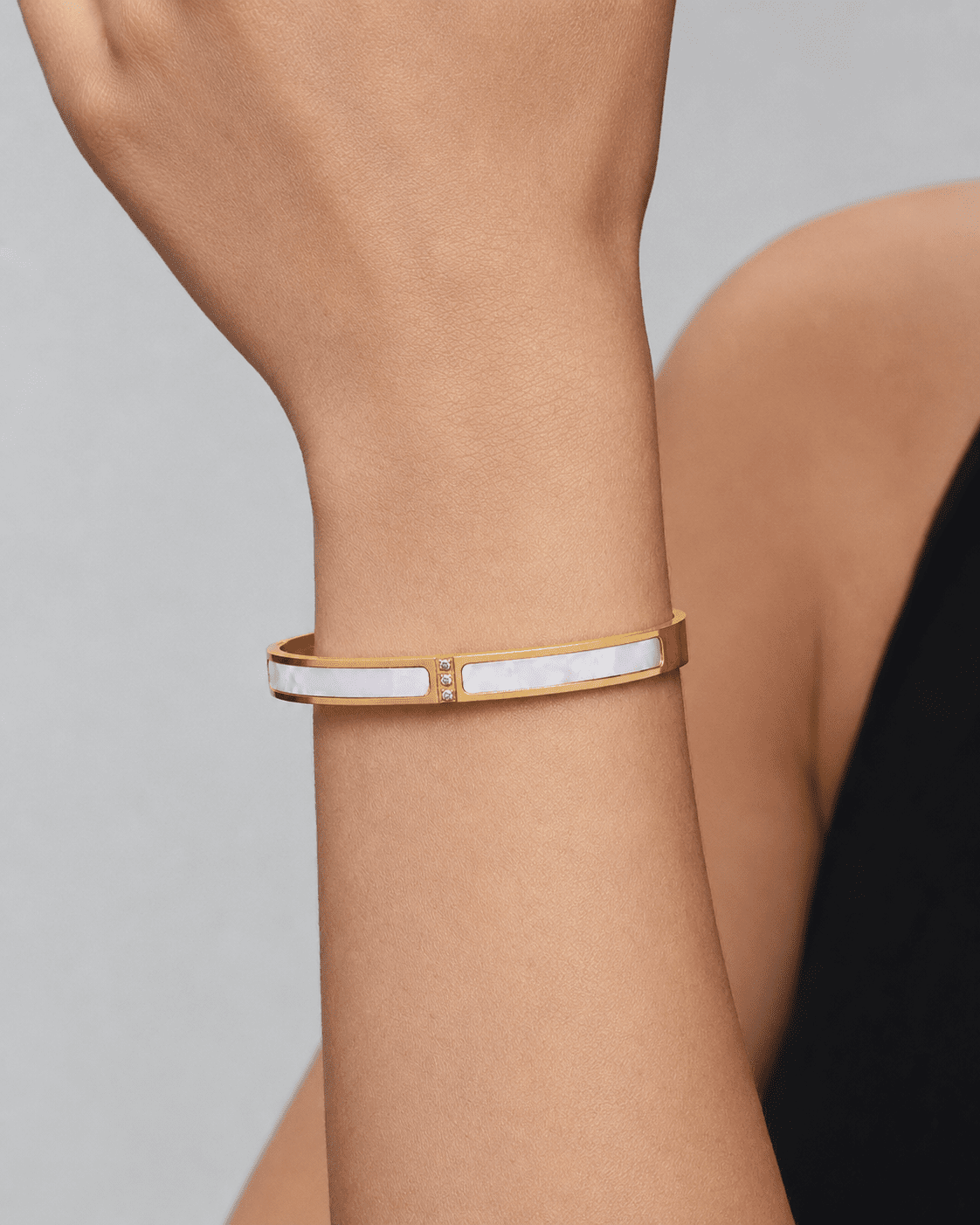 Quiet Tide Stainless Steel 18K Gold Plated Bangle