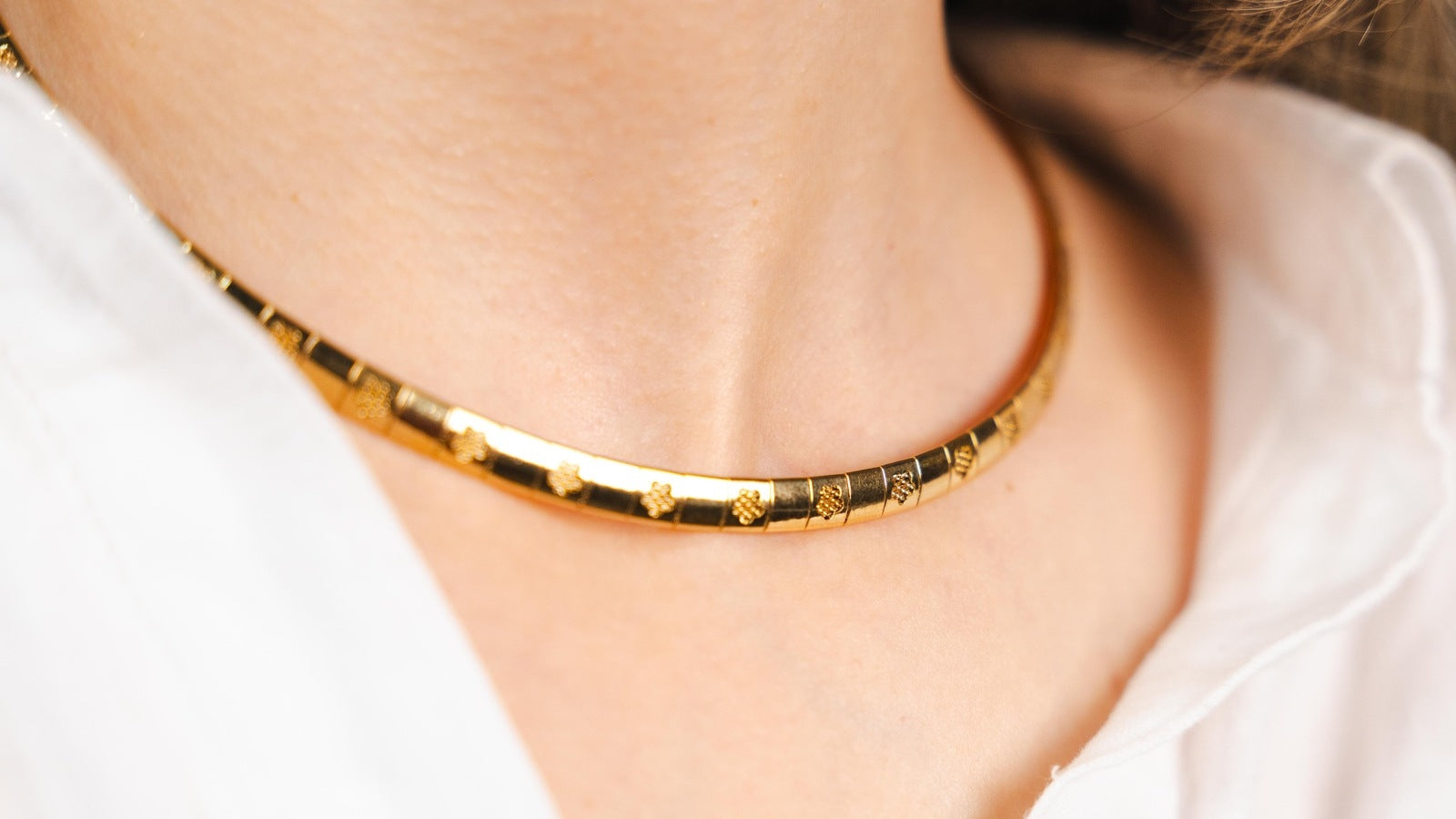 Aurora Luxe Choker