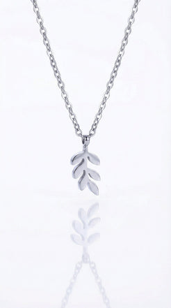 Silver Leaf Pendant Necklace