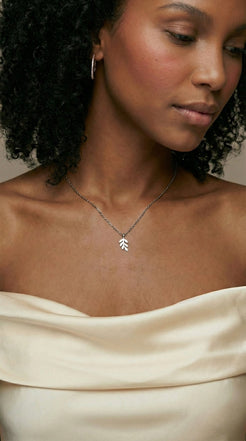 Silver Leaf Pendant Necklace